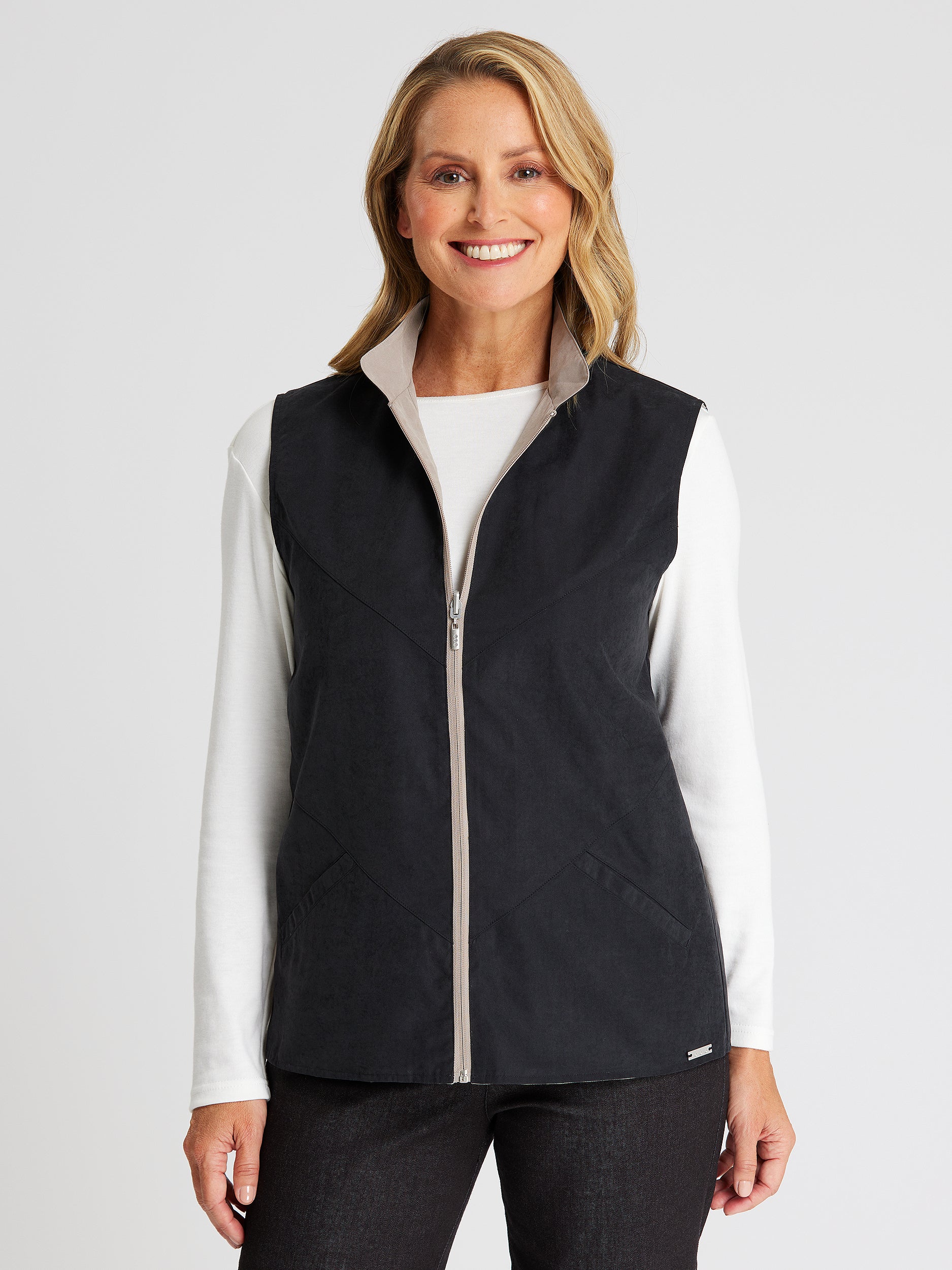 Microfibre Reversible Vest Black Pepper